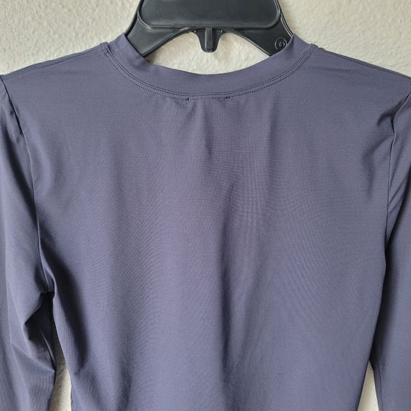 NWT CHAM Crop Long Sleeve, Size Medium/Large, Color Navy - Picture 6 of 8